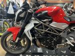 Klikněte pro detailní foto č. 6 - MV Agusta Brutale 990R 3600km