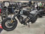 Klikněte pro detailní foto č. 2 - QJ Motor SRV 700