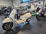 Klikněte pro detailní foto č. 4 - Vespa GTS 300 Yacht