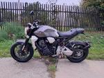 Klikněte pro detailní foto č. 2 - Honda CB 1000 R ABS Neo Sports Top stav