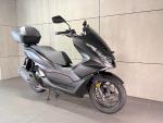 Klikněte pro detailní foto č. 2 - Honda PCX 125 ABS - ČR / 1. MAJ / KUFR / CARPLAY / SUPER STAV A CENA