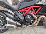 Klikněte pro detailní foto č. 6 - Ducati DIAVEL CARBON RED AND MATT CARBON, 1. MAJ V ČR, SERVIS, VÝBAVA