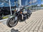 Klikněte pro detailní foto č. 8 - Triumph Rocket III Roadster