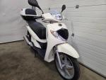 Klikněte pro detailní foto č. 2 - Honda SH 125i