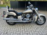 Klikněte pro detailní foto č. 1 - Yamaha XVS 1100 A DragStar Classic