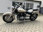 Klikněte pro detailní foto č. 5 - Yamaha XVS 1100 A DragStar Classic