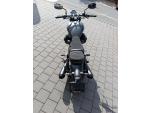 Klikněte pro detailní foto č. 8 - Moto Guzzi V9 Bobber Nero Essenziale
