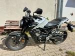 Klikněte pro detailní foto č. 9 - Honda CB 125 R Neo Sports Café