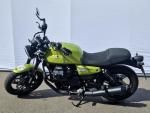 Klikněte pro detailní foto č. 2 - Moto Guzzi V7 750 Sport