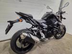 Klikněte pro detailní foto č. 8 - Suzuki GSR 750 - TOP - 6tis km