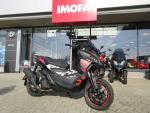 Klikněte pro detailní foto č. 4 - Aprilia SR GT 125 GP Replica