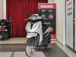 Klikněte pro detailní foto č. 4 - Piaggio Beverly 400 S e5