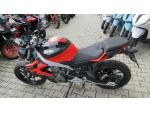Klikněte pro detailní foto č. 5 - Aprilia Tuono 457