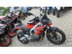 Klikněte pro detailní foto č. 6 - Aprilia Tuono 457