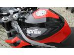 Klikněte pro detailní foto č. 9 - Aprilia Tuono 457