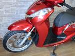 Klikněte pro detailní foto č. 9 - Honda SH 300i ABS 23000km, po velkém servisu, dobrá výbava