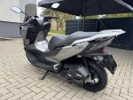Klikněte pro detailní foto č. 6 - Voge SR1 125i GT