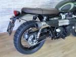 Klikněte pro detailní foto č. 4 - Triumph Street Scrambler 7500km, výfuk Vance-Hines, nové pneu