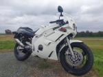 Klikněte pro detailní foto č. 1 - Yamaha FZR 600