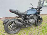 Klikněte pro detailní foto č. 4 - Honda CB 1000 R ABS Neo Sports