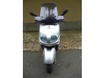 Klikněte pro detailní foto č. 5 - Yamaha Versity 300