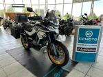 Klikněte pro detailní foto č. 1 - CFMOTO 800 MT Explore - bílá, černá AKCE helma