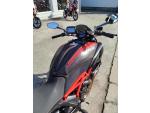 Klikněte pro detailní foto č. 9 - Ducati Diavel Carbon Red, ČR, DESMO, NAVIGACE, LADĚNÝ VÝFUK