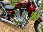 Klikněte pro detailní foto č. 6 - Suzuki Intruder 1400