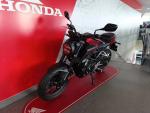 Klikněte pro detailní foto č. 3 - Honda CB 125 R Neo Sports Café