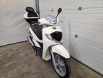 Klikněte pro detailní foto č. 2 - Honda SH 125i