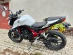 Klikněte pro detailní foto č. 12 - Honda CB 750 Hornet