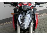 Klikněte pro detailní foto č. 10 - Voge 500R