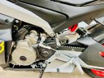 Klikněte pro detailní foto č. 13 - Aprilia RS 660 Venom Yellow 2025