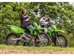 Klikněte pro detailní foto č. 5 - Kawasaki KLX 230R S skladem
