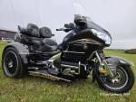 Klikněte pro detailní foto č. 4 - Honda GL 1800 Gold Wing Trike