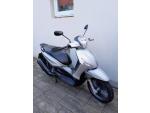 Klikněte pro detailní foto č. 4 - Piaggio Beverly 300 ABS, 2018, moc pěkný stav, ZIMNÍ CENA