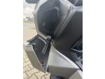 Klikněte pro detailní foto č. 12 - Honda ADV 350 s el. kufrem Honda 45L