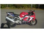 Klikněte pro detailní foto č. 2 - Honda CBR 929 RR Fire Blade