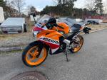 Klikněte pro detailní foto č. 4 - Honda CBR 125 R 2016, serviska, Akrapovič