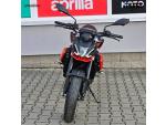 Klikněte pro detailní foto č. 7 - Aprilia Tuono 457 Piranha Red + ZDARMA příslešenství za 10.000 Kč