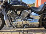 Klikněte pro detailní foto č. 9 - Yamaha XVS 1100 DragStar, brašny, plexi, původ ČR