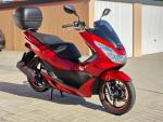 Klikněte pro detailní foto č. 3 - Honda PCX150, původ ČR, kufr, serviska, DPH