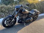 Klikněte pro detailní foto č. 4 - Harley-Davidson FXSE Softail Breakout CVO Pro Street