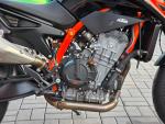 Klikněte pro detailní foto č. 12 - KTM 890 Duke R, 2023, Track Pack, PowerParts