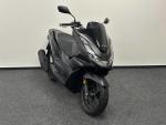 Klikněte pro detailní foto č. 1 - Honda PCX 125