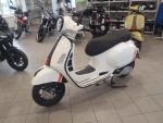 Klikněte pro detailní foto č. 1 - Vespa GTS 125 Super
