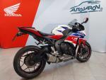 Klikněte pro detailní foto č. 3 - Honda CBR 1000 RR Fireblade