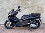 Klikněte pro detailní foto č. 4 - Honda PCX 125