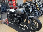 Klikněte pro detailní foto č. 2 - Triumph Street Twin ZARD