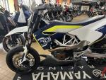 Klikněte pro detailní foto č. 5 - Husqvarna 701 Supermoto Leo Vince